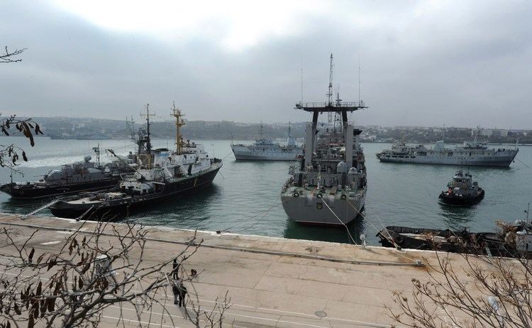 Ukrainian Navy PICTURES Russian Black Sea Fleet Commander Boards Ukrainian Navy