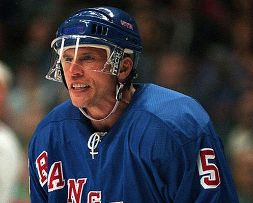 Ulf Samuelsson Dale Hunter The 50 Dirtiest Athletes in Sports History