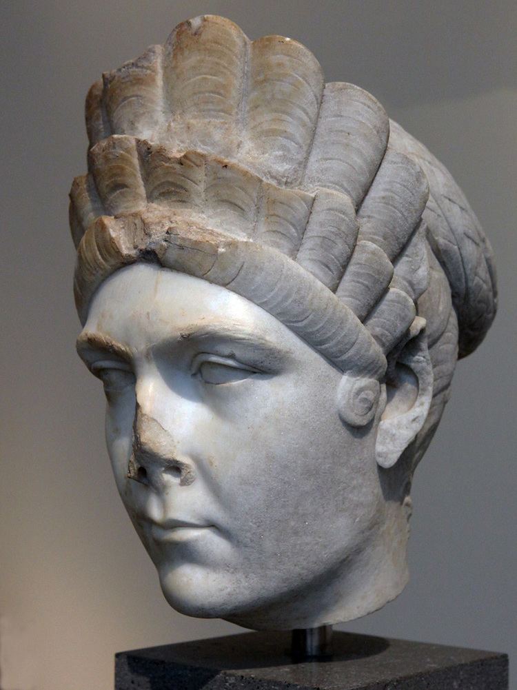 Ulpia Marciana Ulpia Marciana sister of Emperor Trajan head of Roman sculpture