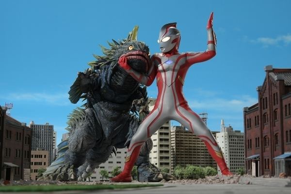 Ultraman Mebius & Ultraman Brothers movie scenes Ultraman Mebius fights Gesura