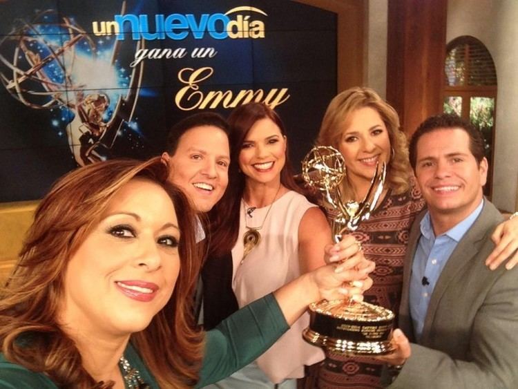 Un Nuevo Día Daytime Emmy Awards 2015 39Un Nuevo Da39 39El Gordo Y La Flaca39 Win