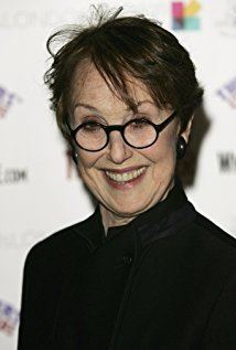 Una Stubbs httpsimagesnasslimagesamazoncomimagesMM