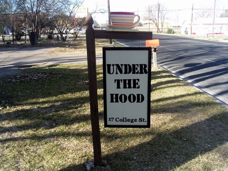 Under the Hood Café
