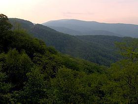 Unicoi Mountains httpsuploadwikimediaorgwikipediacommonsthu