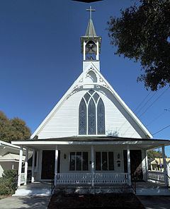 Union Congregational Church (Tavares, Florida) httpsuploadwikimediaorgwikipediacommonsthu