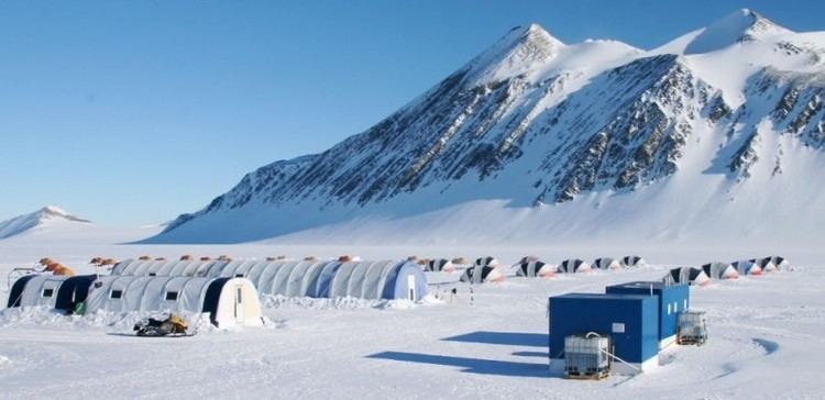 Union Glacier Camp Welcome to Union Glacier The Life Antarctic Its Just Awesome DOT com