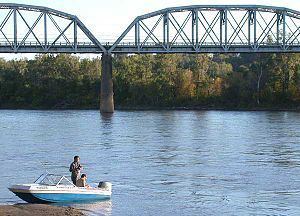 Union Pacific Missouri River Bridge httpsuploadwikimediaorgwikipediacommonsthu