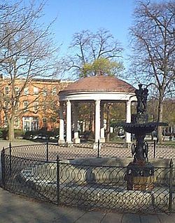 Union Square, Baltimore httpsuploadwikimediaorgwikipediacommonsthu