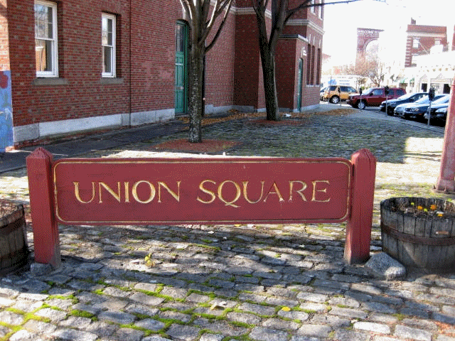 Union Square (Somerville) centersandsquarescomfiles201011UnionSquaregif