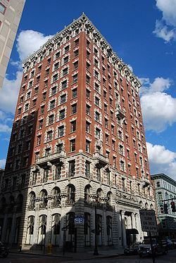 Union Trust Company Building (Providence, Rhode Island) httpsuploadwikimediaorgwikipediacommonsthu