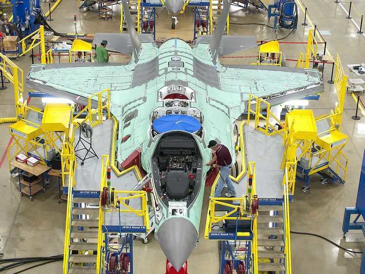 United States Air Force Plant 4 The Insanely Expensive F35 Is A Waste Business Insider