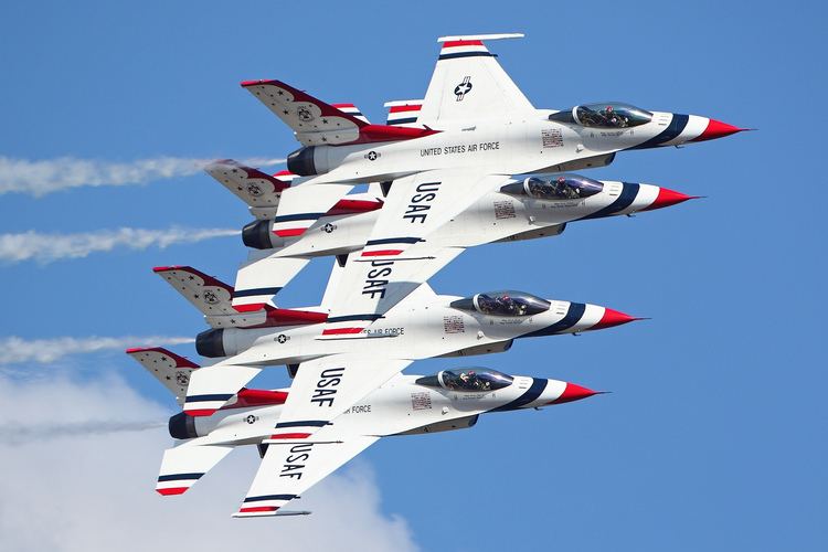 United States Air Force Thunderbirds 10 images about USAF Thunderbirds on Pinterest Auction US Air