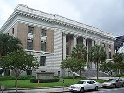 United States Courthouse Building and Downtown Postal Station (Tampa, Florida) httpsuploadwikimediaorgwikipediacommonsthu
