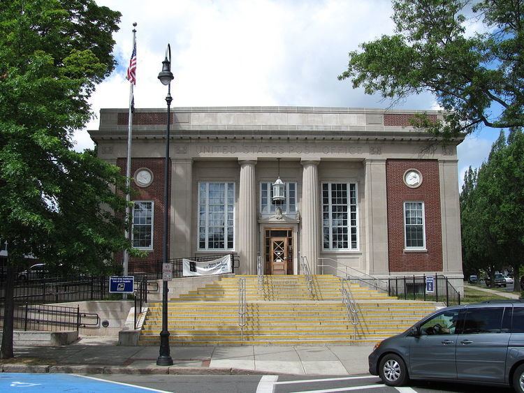 United States Post Office–Wakefield Main