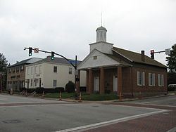 Universalist Church Historic District httpsuploadwikimediaorgwikipediacommonsthu