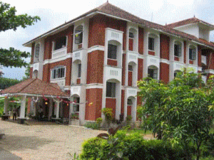 University College of Engineering, Thodupuzha FileUniversity College of EnggThodupuzhagif Wikimedia Commons