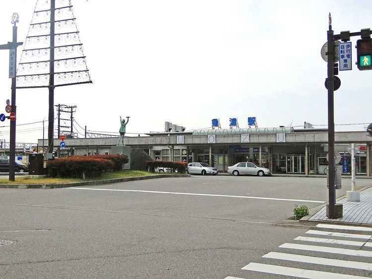 Uozu Station