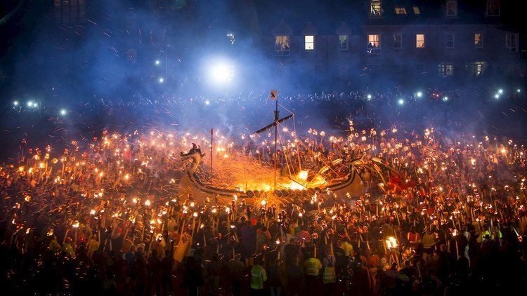 Up Helly Aa Up Helly Aa Shetlandorg