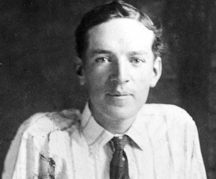 Upton Sinclair The Influences of Upton Sinclair with images tweets