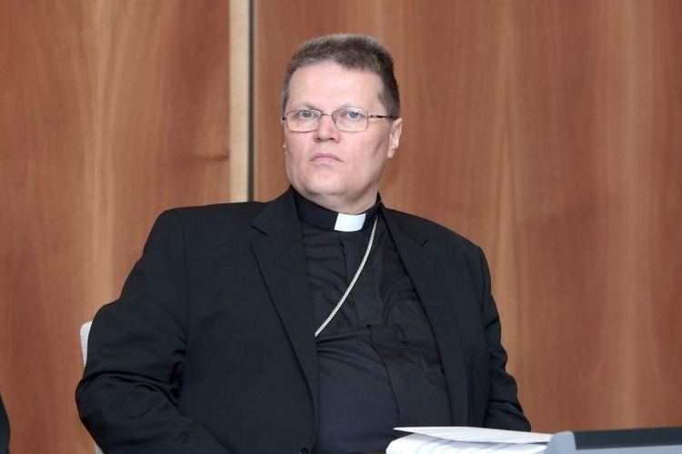 Đuro Hranić Nadbiskup uro Hrani Mladi u inozemstvo odlaze i zbog pomodarstva
