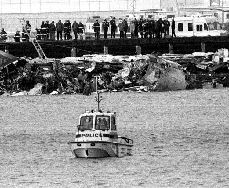 USAir Flight 405 USAir jet crashes on takeoff from LaGuardia Airport in 1992 NY