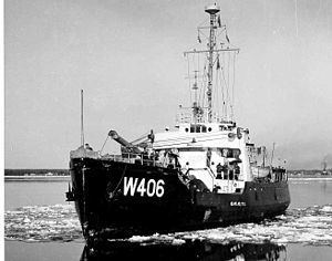 USCGC Acacia (WLB-406) httpsuploadwikimediaorgwikipediacommonsthu