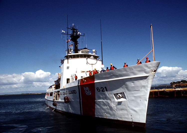 USCGC Valiant (WMEC-621) USCGC Valiant WMEC621 Wikipedia