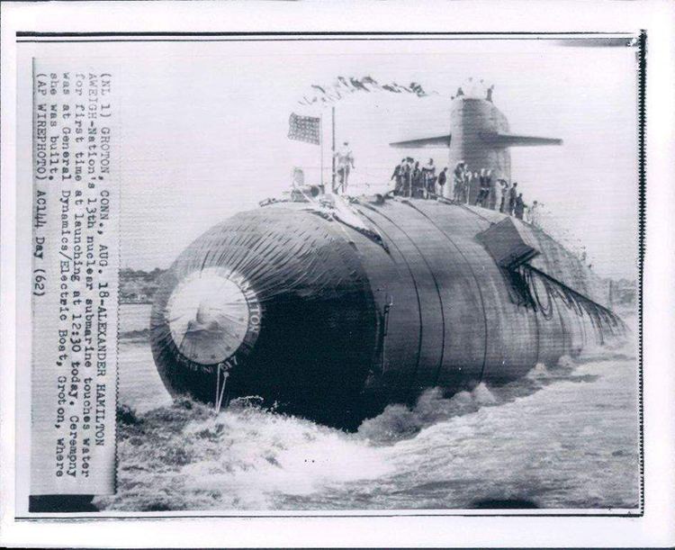 USS Alexander Hamilton (SSBN-617) Submarine Photo Index