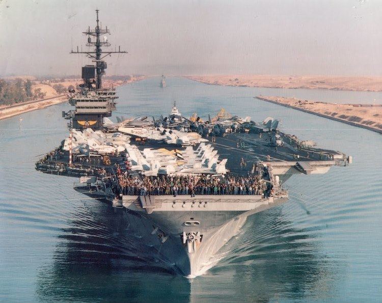 USS America (CV-66) Panoramio Photo of USS America CV 66 and The Suez Canal