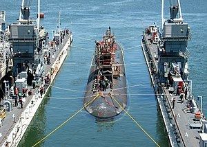 USS Arco (ARDM-5) httpsuploadwikimediaorgwikipediacommonsthu