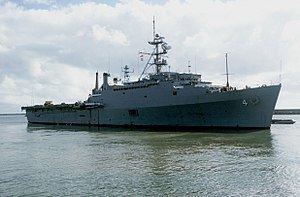 USS Austin (LPD-4) httpsuploadwikimediaorgwikipediacommonsthu