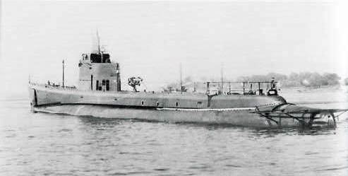 USS Barb (SS-220) Barb SS220 of the US Navy American Submarine of the Gato class