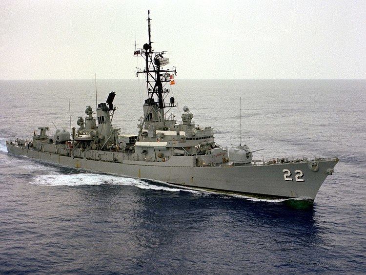 USS Benjamin Stoddert (DDG-22) underway on 1 February 1979 (6483130).jpg