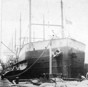 USS Beukelsdijk httpsuploadwikimediaorgwikipediacommonsthu