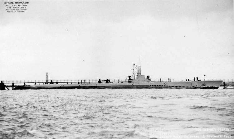 USS Blenny (SS-324) Submarine Photo Index