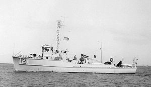 USS Bluebird (AMS-121) httpsuploadwikimediaorgwikipediacommonsthu