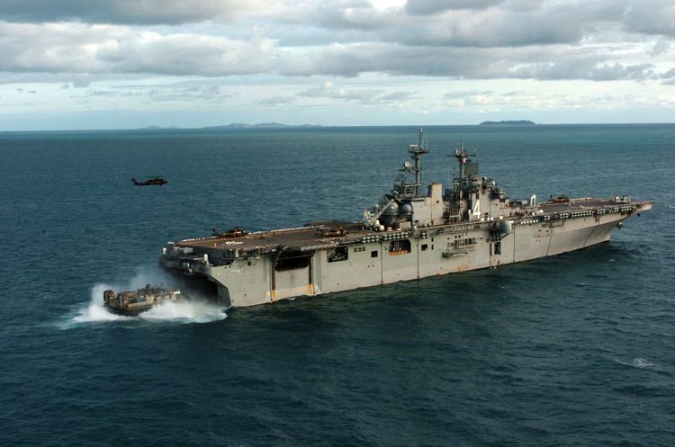 USS Boxer (LHD-4) FileUS Navy 050619N8146B005 The amphibious assault ship USS