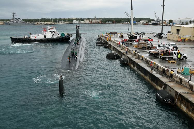 USS Buffalo (SSN-715) FileUS Navy 111103NBQ308021 The Los Angelesclass attack