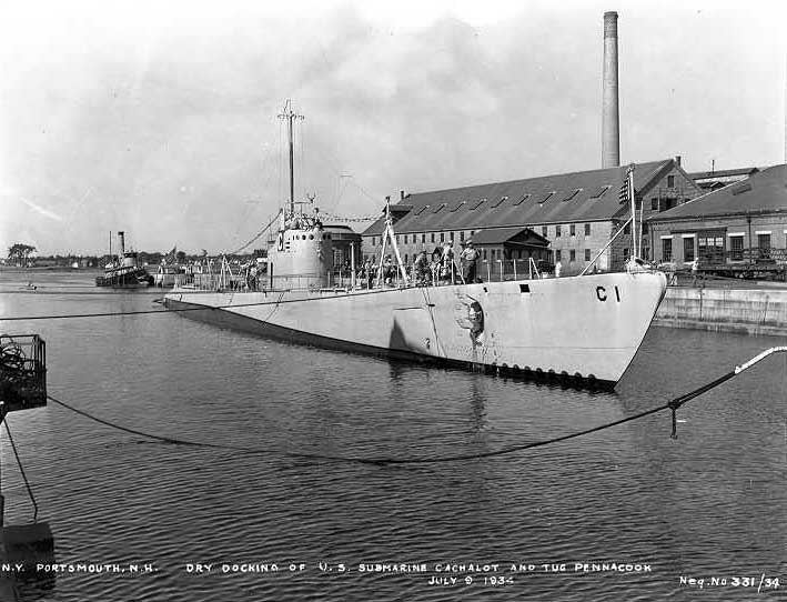 USS Cachalot (SS-170) Submarine Photo Index