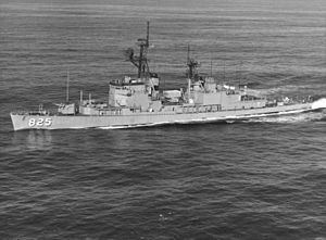USS Carpenter (DD-825) httpsuploadwikimediaorgwikipediacommonsthu