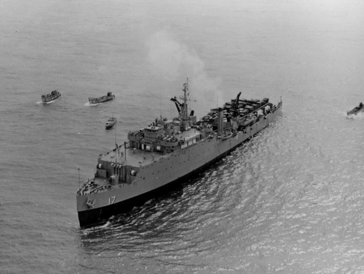 USS Catamount (LSD-17) httpsuploadwikimediaorgwikipediacommons33