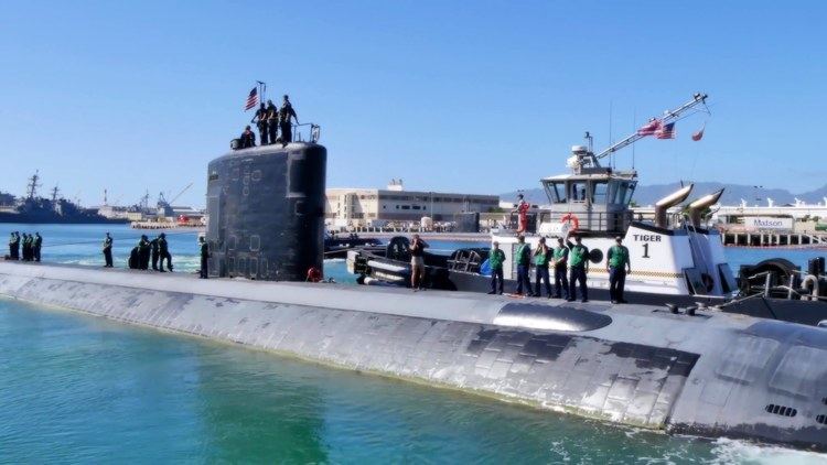 USS Cheyenne (SSN-773) Navy Submarine USS Cheyenne SSN 773 Departs Pearl Harbor YouTube