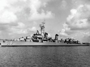 USS Daly (DD-519) httpsuploadwikimediaorgwikipediacommonsthu