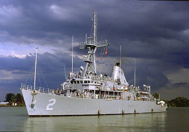 USS Defender (MCM-2) USS Defender MCM2 Military History of the Upper Great Lakes