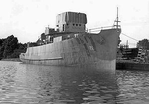 USS Disdain (AM-222) httpsuploadwikimediaorgwikipediacommonsthu