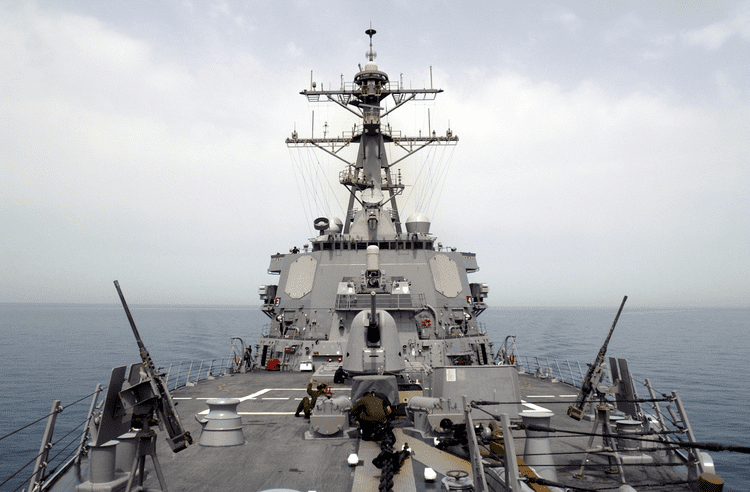 USS Donald Cook Russian fighter blinds US naval ship with radar jamming USS Donald