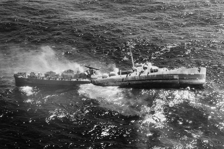 USS Drexler World War II Veteran Who Survived 2 Ship Sinkings Shares Story