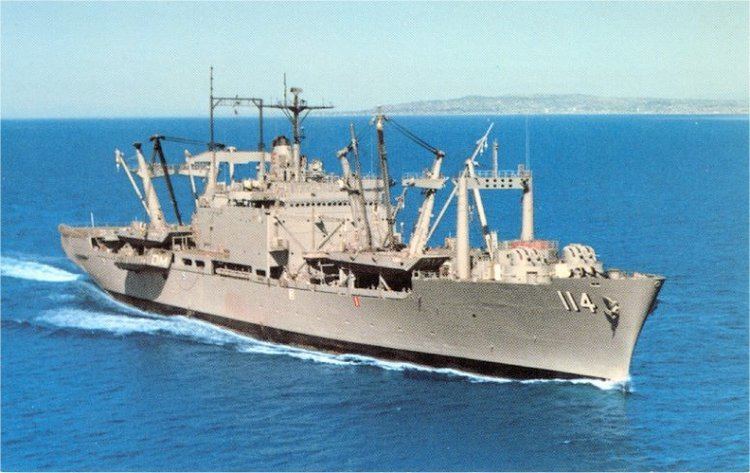 USS Durham (LKA-114) wwwnavsourceorgarchives1002100211407jpg