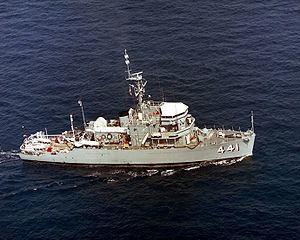 USS Exultant (AM-441) httpsuploadwikimediaorgwikipediacommonsthu