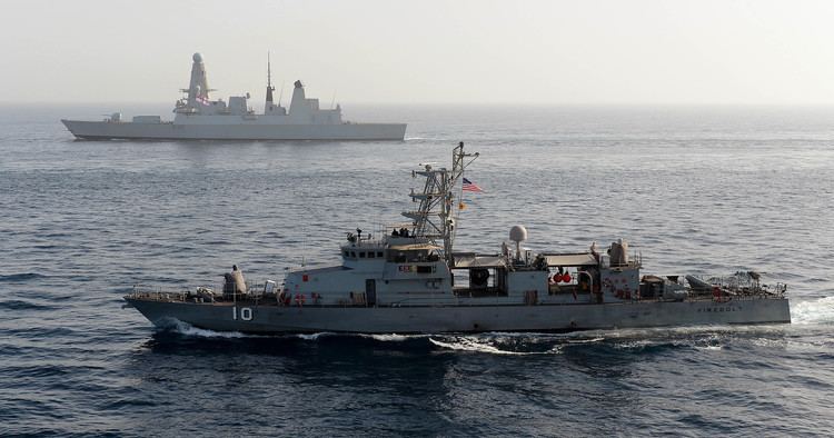 USS Firebolt FileThe coastal patrol craft USS Firebolt PC 10 foreground and